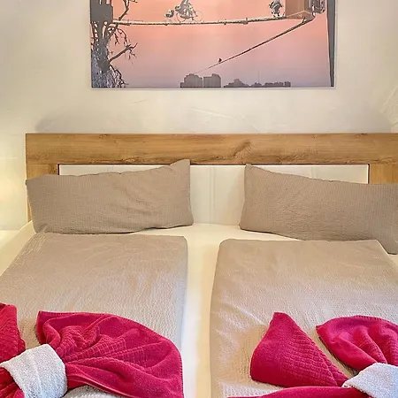 Baumhaus Baum 4 Eiche