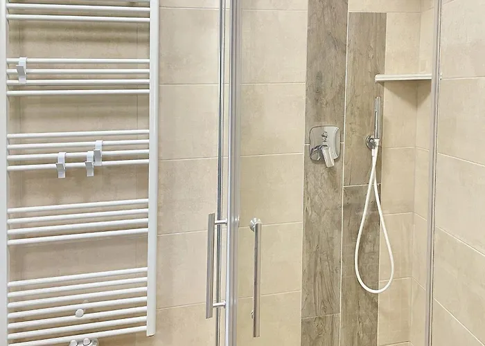 Daire Baumhaus Baum 4 Eiche