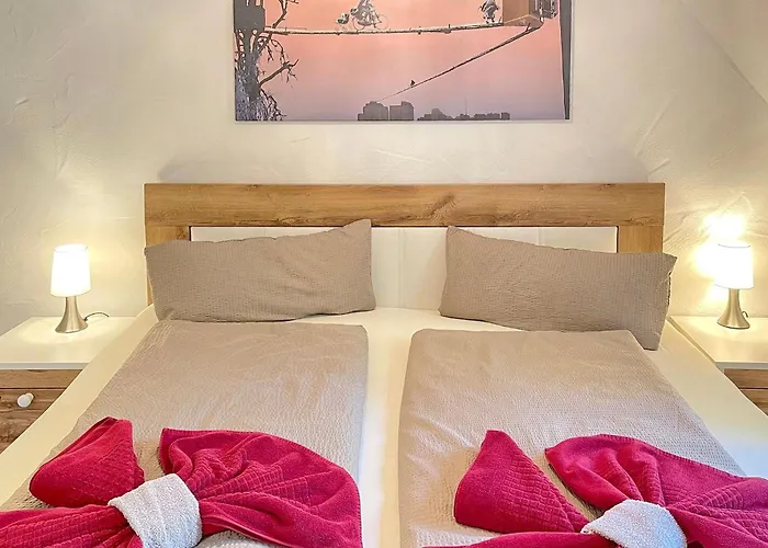 Baumhaus Baum 4 Eiche